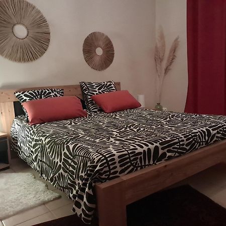 L'Oostaloo Logement De Vacances Usclas-l'Herault Εξωτερικό φωτογραφία